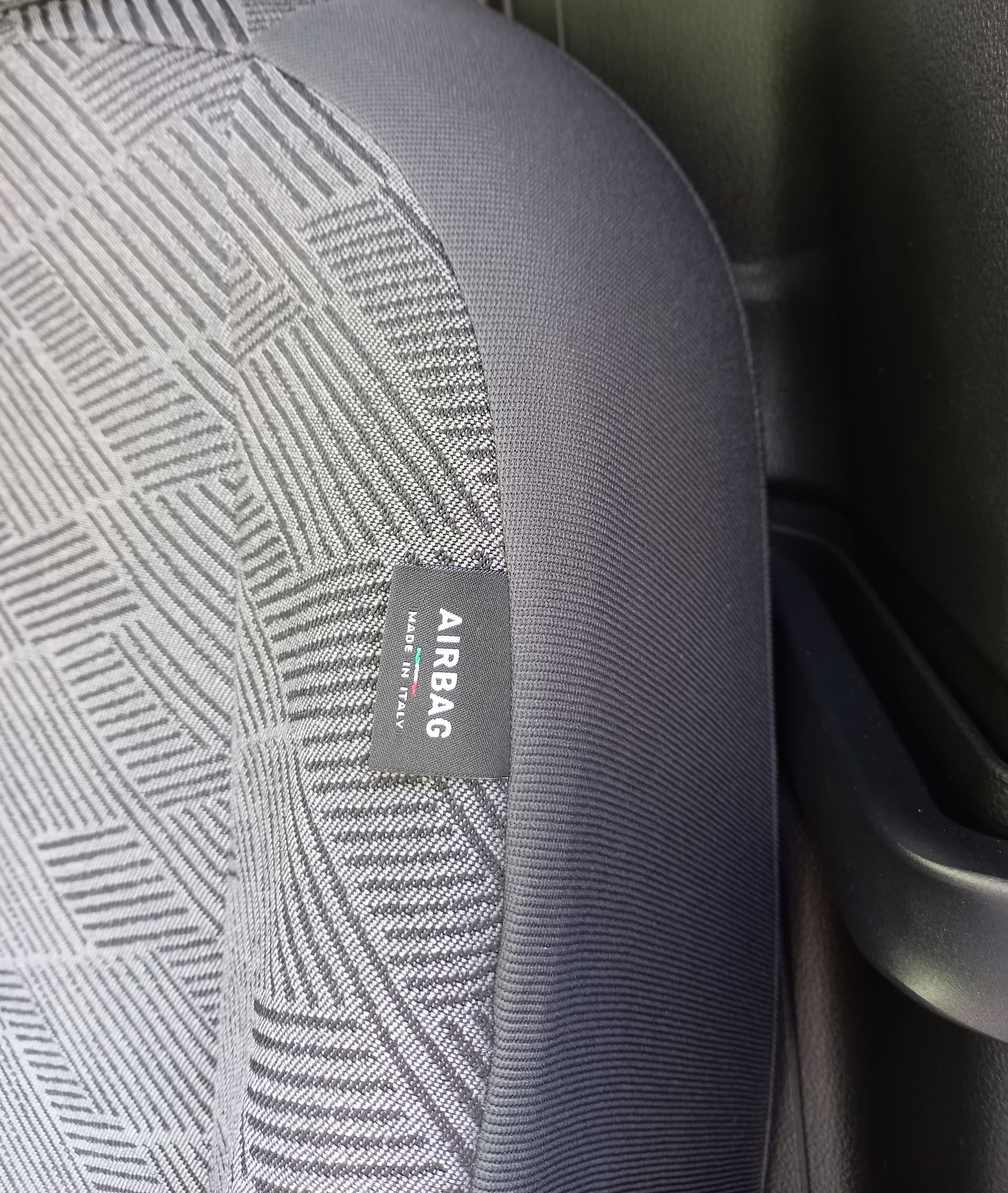 Configuratore coprisedili Rovertex (nelle due foto dell’anteprima dei sedili della sezione configuratore